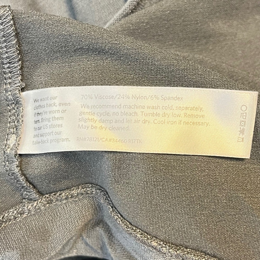 Eileen Fisher Women's Gray Viscose Blend Knit Pull On Cropped Pants Trousers XL - Picture 4 of 4